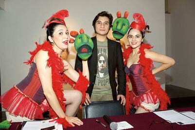 Presentan "El país de las metrallas"