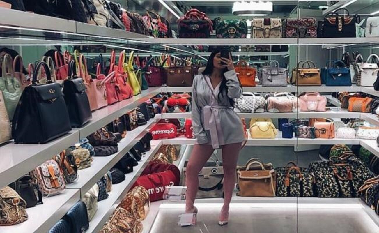 ¿Cuánto cuesta la colección de bolsas de Kylie Jenner?