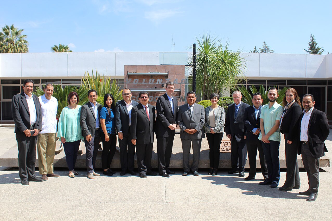 UTEQ recibe visita de Cisco Systems   