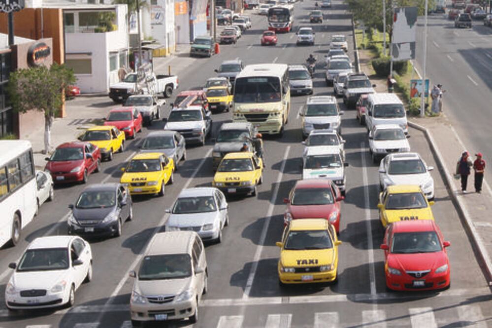 Uber, en pláticas para su regulación