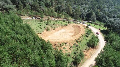 Desazolvan y rehabilitan bordos en la Sierra Gorda