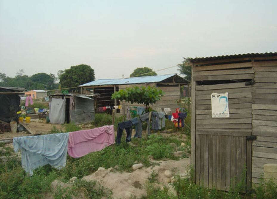 Remoza SCT caminos de comunidades 