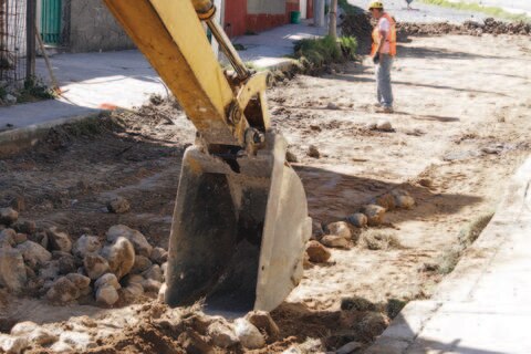Se cumplirá a tiempo pendientes: Pineda 