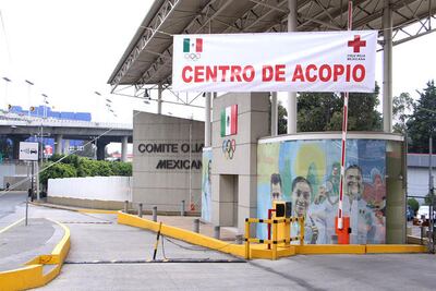 Atletas vuelven a entrenar