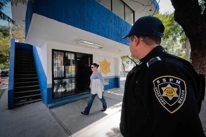 Pegueros pide respeto para los policías