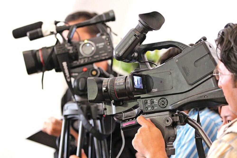 Preparan ley para proteger periodistas