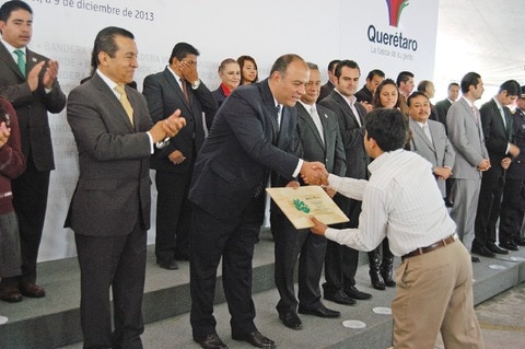 Reconocen hábitos ecológicos en escuelas