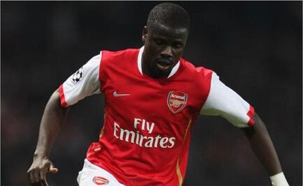 Arsenal ayudará a Eboué