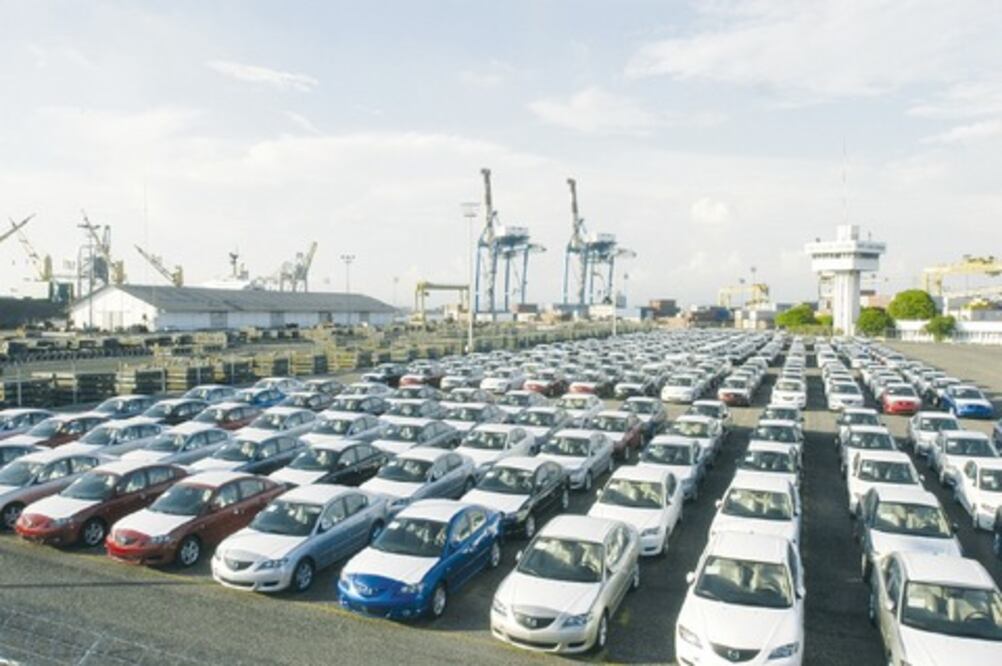 Repunta producción de vehículos