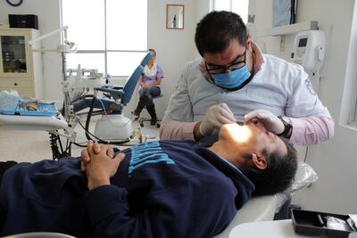 Investiga UAQ el gen de los “dientes chuecos”