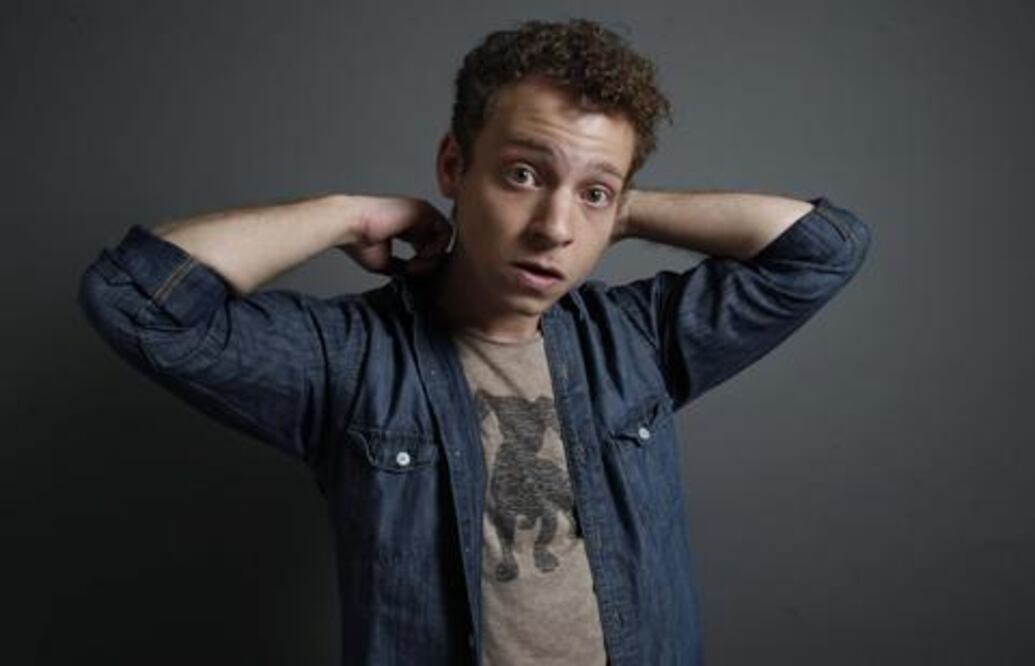 Crímenes a la vuelta de la esquina, en la ficción y realidad