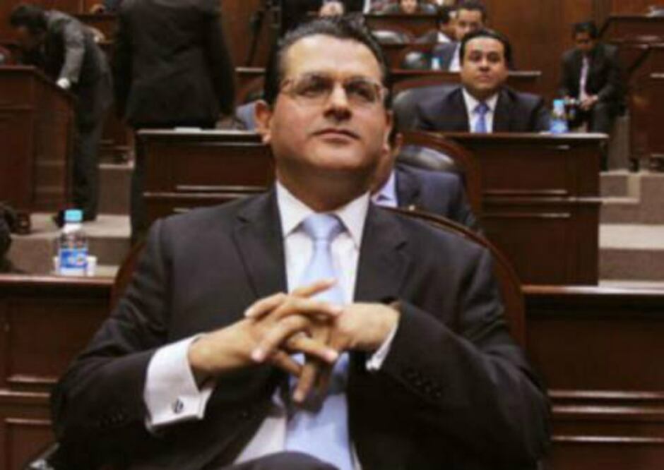 Oscoy propone reforma