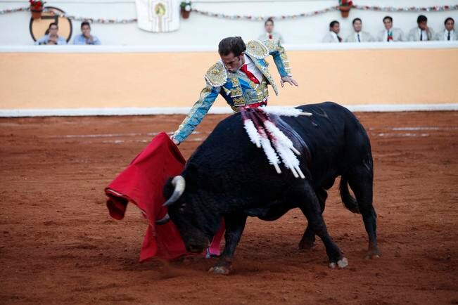 Realizan festejo patrio en Provincia Juriquilla