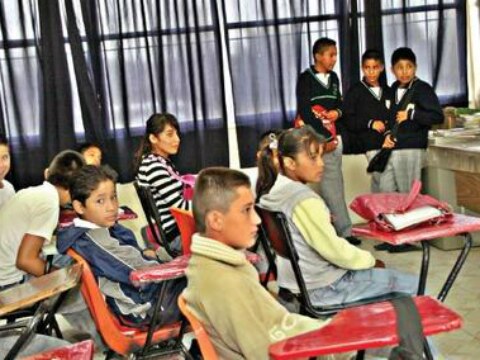 Proponen modificar Ley de Educación