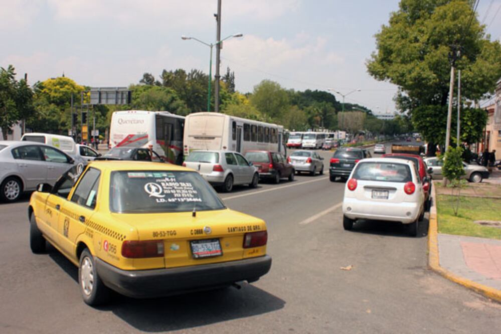 Esta semana se publicará convocatoria para concesiones de taxis