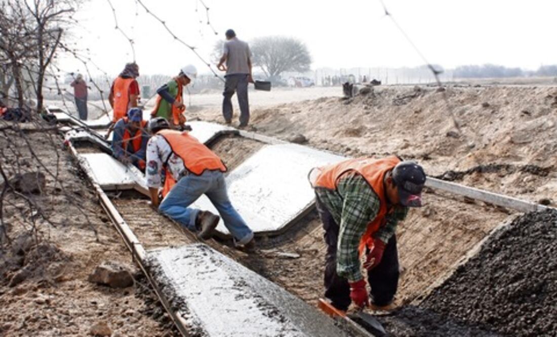 Laboran con 220 firmas constructoras