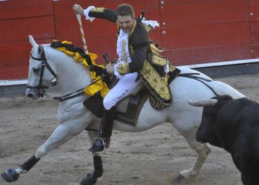 Sólo ovaciones en la Santa María