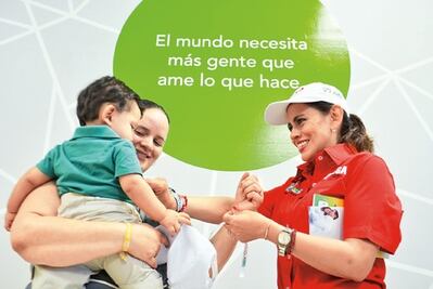 Ofrece Dorantes servicios de calidad en DIF Corregidora