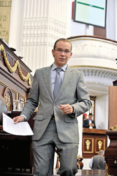 Propone ALDF penas de hasta 12 años a rijosos