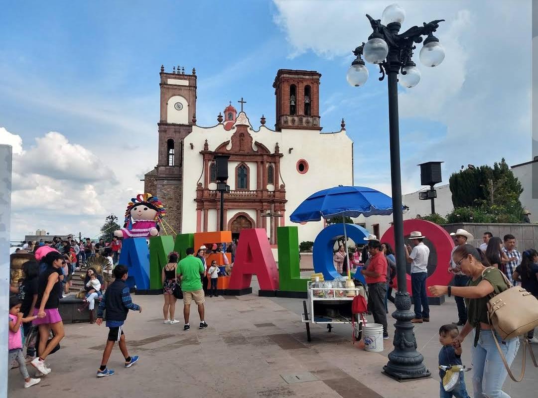 Por pandemia, turismo extranjero baja 15%