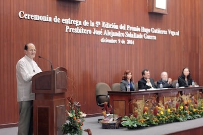 Reconoce UAQ labor de Solalinde