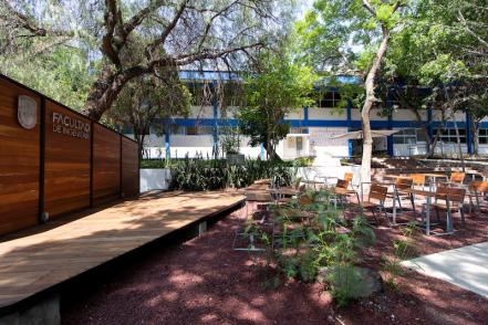 Crean Aula al Aire Libre en la Facultad de Ingeniería de la UAQ