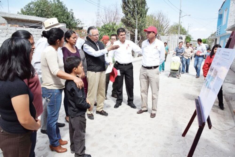 Realizan tres obras en Santa María