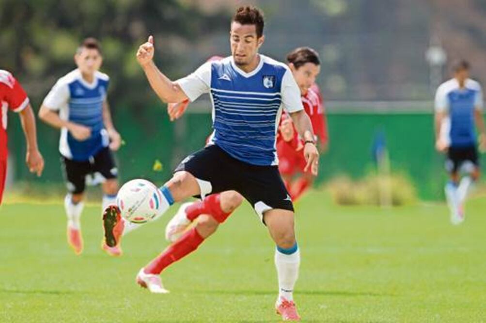 Gallos derrota a Mineros en amistoso