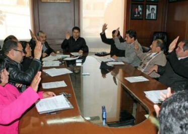 Conforman Comisión de  la Familia