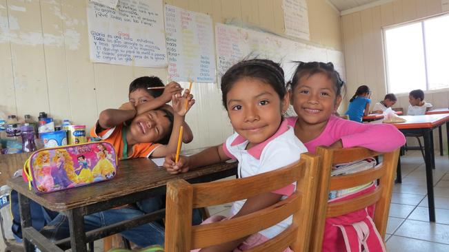 Impulsan sistema de alfabetización en zapoteco