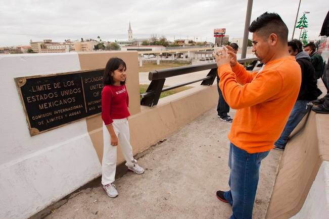 Gobierno estatal dará respaldo a migrantes para defender DH