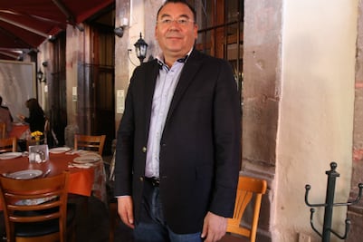 Camacho desea ir por gubernatura 