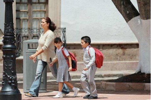 “Educación sexual, labor de los padres”