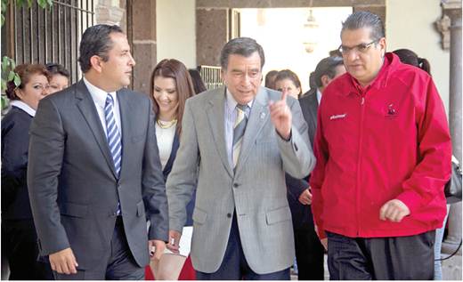 Aplican sanciones por obras públicas