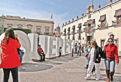 Ciudadanos festejan a "Querétaro"