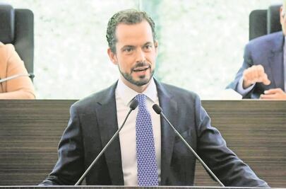 Los diputados no tenemos vacaciones, dice legislador del PRI