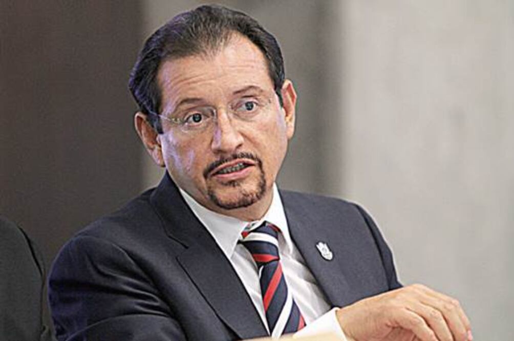 Uber se acerca a gobierno: JLPT