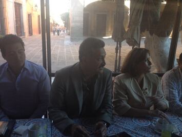 Preparan taxistas plataforma tecnológica