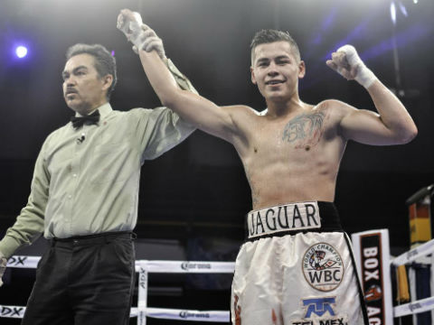 El Jaguar retiene su cetro