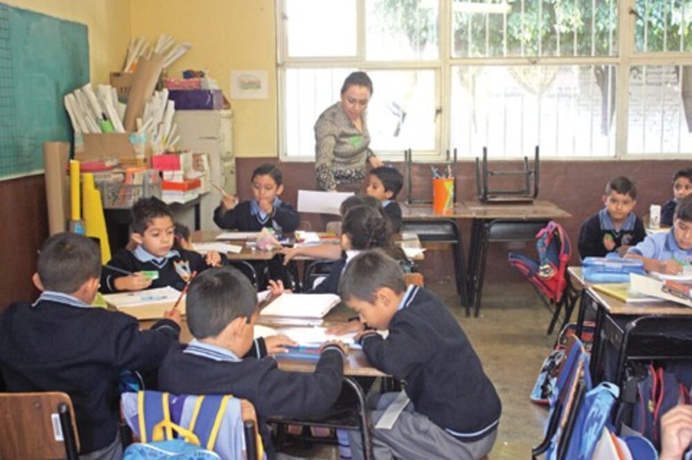 Aumenta demanda educativa