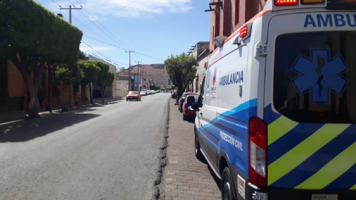 Desalojan escuela por fuga de gasolina