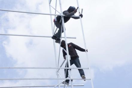 Espectaculares, trabajo coordinado desde las alturas 