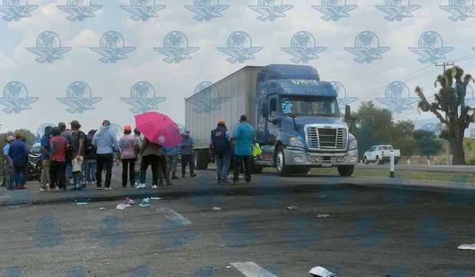 Trailero habría fallecido durante bloqueo en la carretera 57 en Santa Rosa Jáuregui