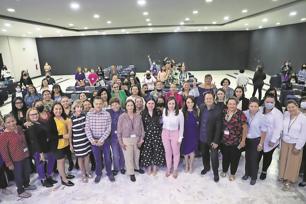 Buscan fortalecer el liderazgo de las mujeres queretanas