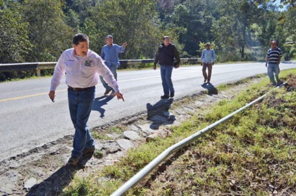 Obtienen 6 mdp para carretera