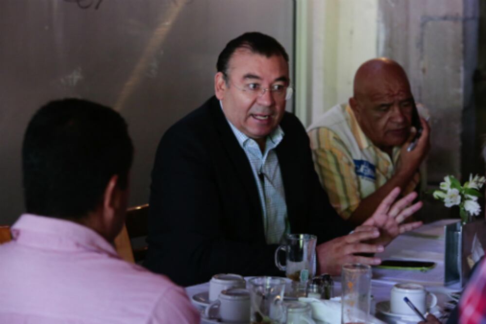 PRD: dirigentes deben abonar a la democracia