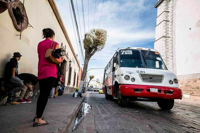 Si el Congreso de Querétaro aprueba las modificaciones a la ley en este mes, la primera actualización de la tarifa del transporte público se tendría que realizar en agosto (ARCHIVO EL UNIVERSAL)