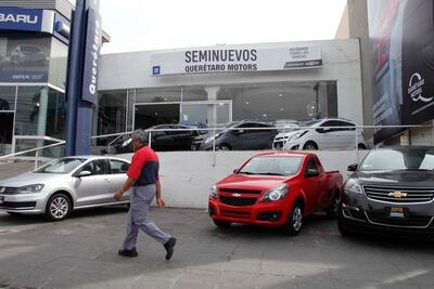 AMDA reporta que continúa la caída en venta de automóviles