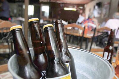 Sube refrendo de licencia para vender alcohol: SJR