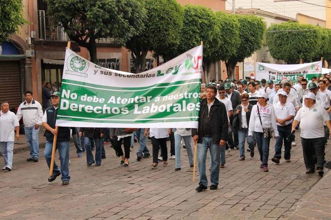 Anuncia titular del ST firma del acuerdo de paz laboral